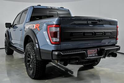 2023 Ford F-150 Raptor   - Photo 10 - Joliet, IL 60435