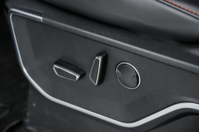 2023 Ford F-150 Raptor   - Photo 27 - Joliet, IL 60435