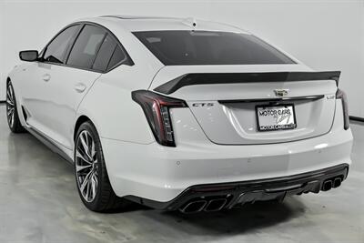 2022 Cadillac CT5-V Blackwing   - Photo 10 - Joliet, IL 60435