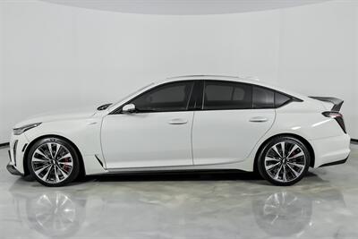 2022 Cadillac CT5-V Blackwing   - Photo 8 - Joliet, IL 60435