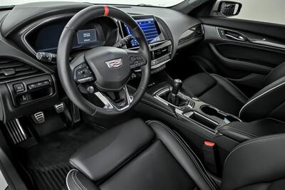 2022 Cadillac CT5-V Blackwing   - Photo 21 - Joliet, IL 60435