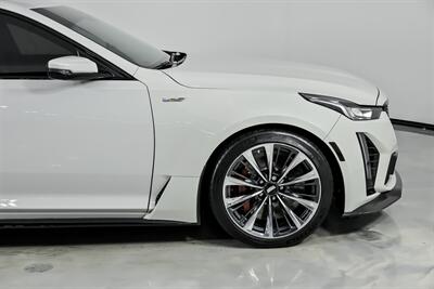 2022 Cadillac CT5-V Blackwing   - Photo 15 - Joliet, IL 60435