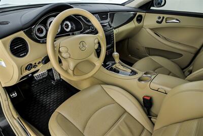 2006 Mercedes-Benz CLS CLS 55 AMG   - Photo 21 - Joliet, IL 60435