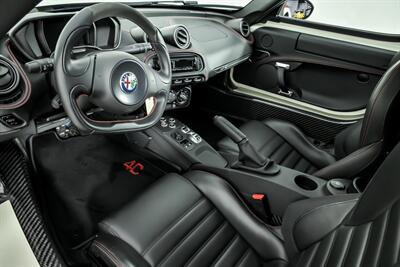 2016 Alfa Romeo 4C   - Photo 16 - Joliet, IL 60435