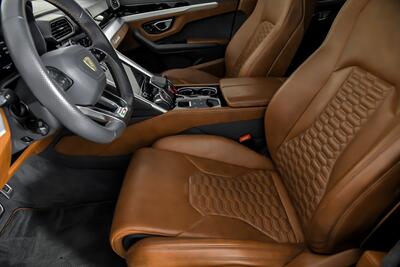 2019 Lamborghini Urus   - Photo 23 - Joliet, IL 60435