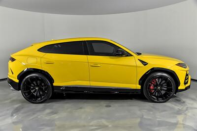 2019 Lamborghini Urus   - Photo 14 - Joliet, IL 60435