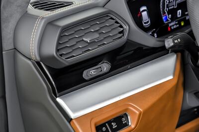 2019 Lamborghini Urus   - Photo 28 - Joliet, IL 60435
