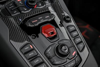 2021 Lamborghini Aventador LP 770-4 SVJ-FACTORY MATTE BLACK! - Photo 44 - Joliet, IL 60435