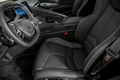 2025 Chevrolet Corvette Stingray   - Photo 22 - Joliet, IL 60435