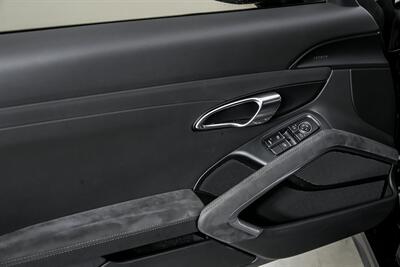 2015 Porsche 911 Carrera GTS - Photo 17 - Joliet, IL 60435