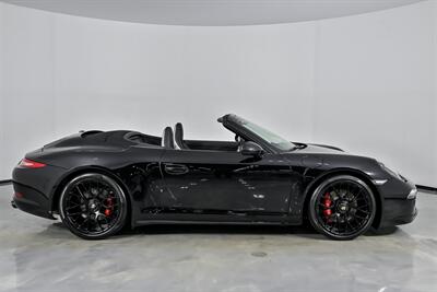 2015 Porsche 911 Carrera GTS - Photo 14 - Joliet, IL 60435