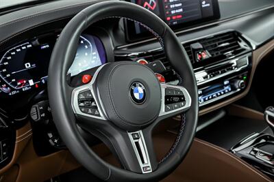 2023 BMW M5 COMPETITION-CARBON CERAMICS!   - Photo 25 - Joliet, IL 60435