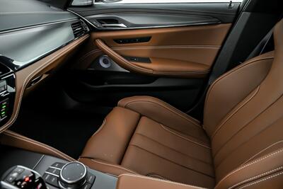 2023 BMW M5 COMPETITION-CARBON CERAMICS!   - Photo 37 - Joliet, IL 60435
