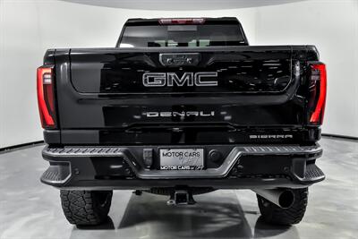 2024 GMC Sierra 2500HD Denali Ultimate-$20K LIFT & WHEELS   - Photo 11 - Joliet, IL 60435