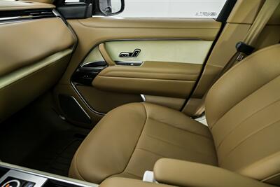 2023 Land Rover Range Rover P530 SV LWB   - Photo 40 - Joliet, IL 60435