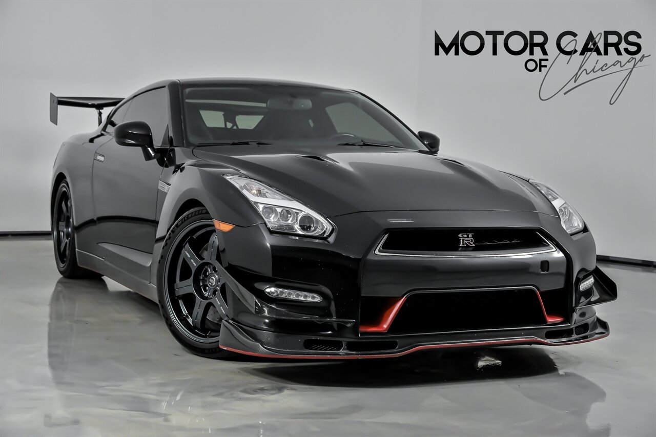 2014 Nissan GT-R Premium   - Photo 1 - Joliet, IL 60435