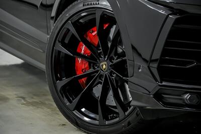 2022 Lamborghini Urus   - Photo 4 - Joliet, IL 60435