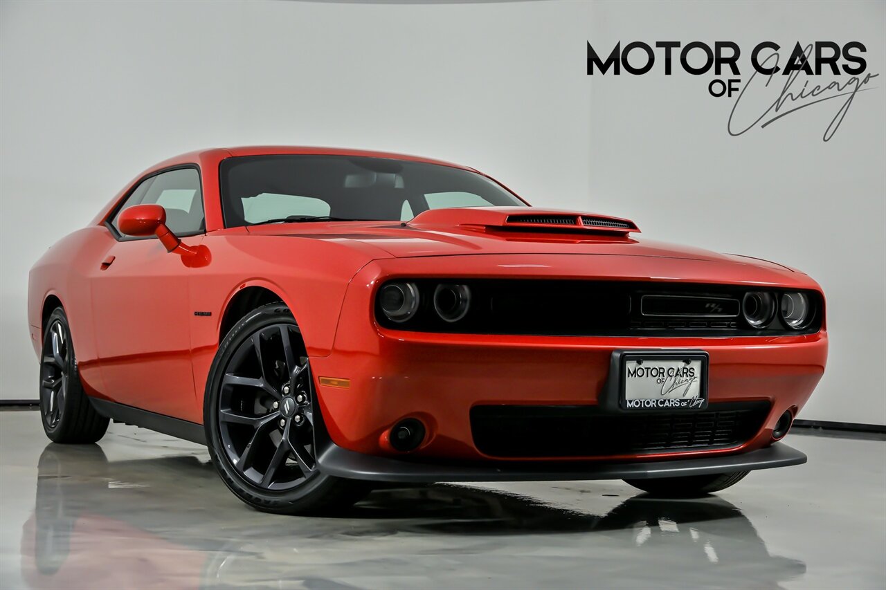2020 Dodge Challenger R/T   - Photo 1 - Joliet, IL 60435