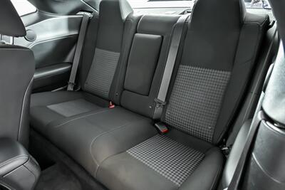 2020 Dodge Challenger R/T   - Photo 23 - Joliet, IL 60435