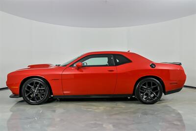 2020 Dodge Challenger R/T   - Photo 8 - Joliet, IL 60435