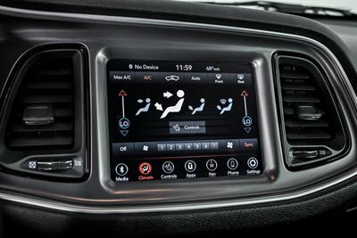 2020 Dodge Challenger R/T   - Photo 30 - Joliet, IL 60435