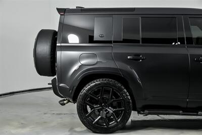 2024 Land Rover Defender 110 V8 P525 Carpathian Edition-$75K FULL URBAN KIT   - Photo 13 - Joliet, IL 60435