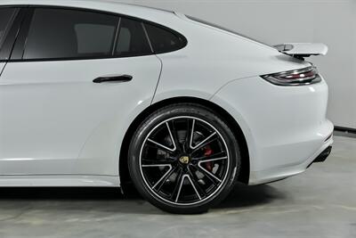 2020 Porsche Panamera GTS   - Photo 9 - Joliet, IL 60435