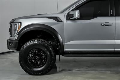 2023 Ford F-150 Raptor R - Photo 7 - Joliet, IL 60435