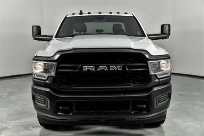 2022 RAM 3500 Tradesman   - Photo 5 - Joliet, IL 60435