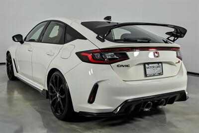 2023 Honda Civic Type R   - Photo 6 - Joliet, IL 60435