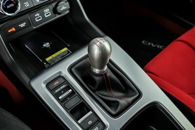 2023 Honda Civic Type R   - Photo 30 - Joliet, IL 60435
