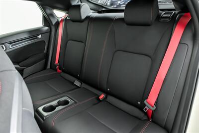 2023 Honda Civic Type R   - Photo 15 - Joliet, IL 60435