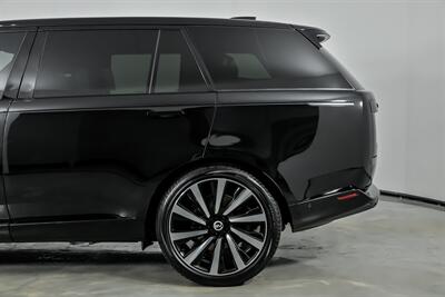 2023 Land Rover Range Rover P530 SV LWB-MASSIVE $255K MSRP-RARE TABLES IN REAR   - Photo 9 - Joliet, IL 60435