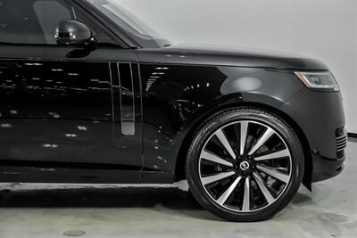 2023 Land Rover Range Rover P530 SV LWB-MASSIVE $255K MSRP-RARE TABLES IN REAR   - Photo 15 - Joliet, IL 60435