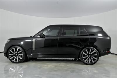 2023 Land Rover Range Rover P530 SV LWB-MASSIVE $255K MSRP-RARE TABLES IN REAR   - Photo 8 - Joliet, IL 60435
