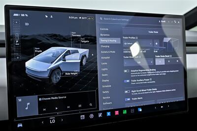 2024 Tesla Cybertruck   - Photo 33 - Joliet, IL 60435
