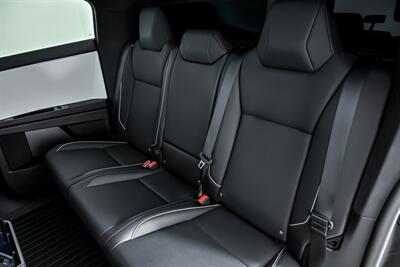 2024 Tesla Cybertruck   - Photo 23 - Joliet, IL 60435