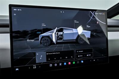 2024 Tesla Cybertruck   - Photo 27 - Joliet, IL 60435