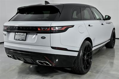 2018 Land Rover Range Rover Velar P380 R-Dynamic SE - Photo 12 - Joliet, IL 60435