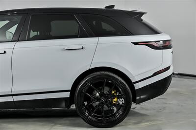 2018 Land Rover Range Rover Velar P380 R-Dynamic SE - Photo 9 - Joliet, IL 60435