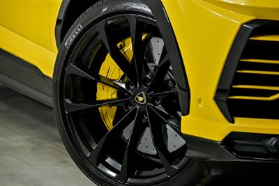 2021 Lamborghini Urus   - Photo 4 - Joliet, IL 60435