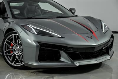 2023 Chevrolet Corvette Z06 3LZ   - Photo 3 - Joliet, IL 60435