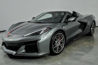 2023 Chevrolet Corvette Z06 3LZ   - Photo 6 - Joliet, IL 60435