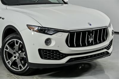 2018 Maserati Levante - Photo 3 - Joliet, IL 60435