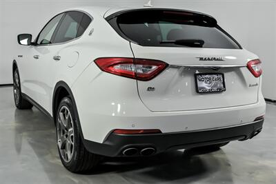2018 Maserati Levante - Photo 10 - Joliet, IL 60435
