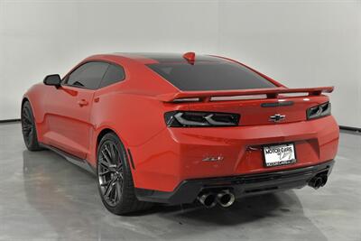 2018 Chevrolet Camaro ZL1   - Photo 10 - Joliet, IL 60435