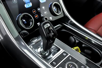 2019 Land Rover Range Rover Sport Supercharged Dynamic   - Photo 40 - Joliet, IL 60435