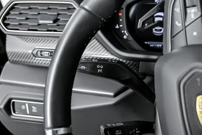 2022 Lamborghini Urus -FACTORY MATTE BLACK - Photo 32 - Joliet, IL 60435