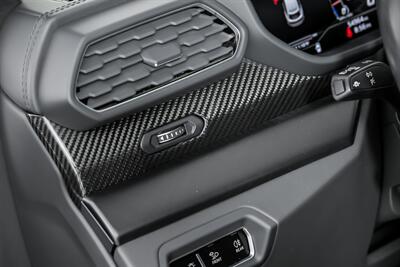 2022 Lamborghini Urus -FACTORY MATTE BLACK - Photo 28 - Joliet, IL 60435