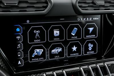 2022 Lamborghini Urus -FACTORY MATTE BLACK - Photo 36 - Joliet, IL 60435